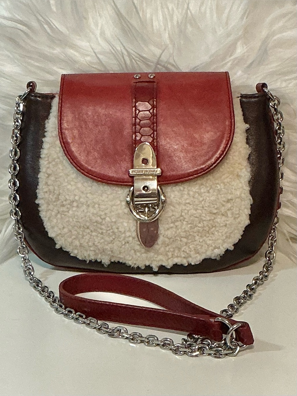 Henri Bendel VTG Burgundy Leather & Shearling Mixed Media Crossbody Chain Strap